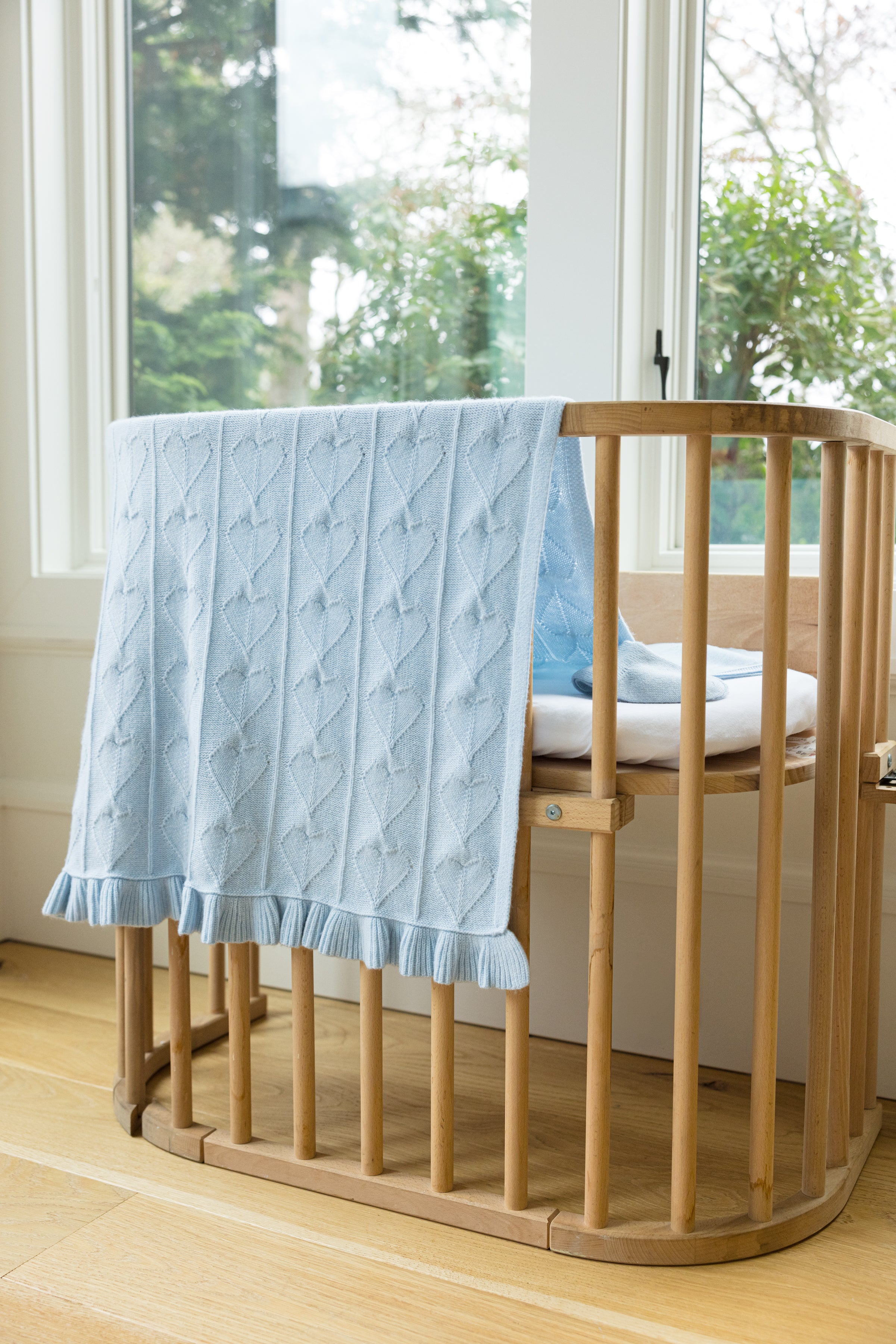 Little Love Blanket - Hydrangea – AU Baby blanket, natural, non-toxic, luxury baby gift, safe for eczema and sensitive skin, FSA/HSA eligible