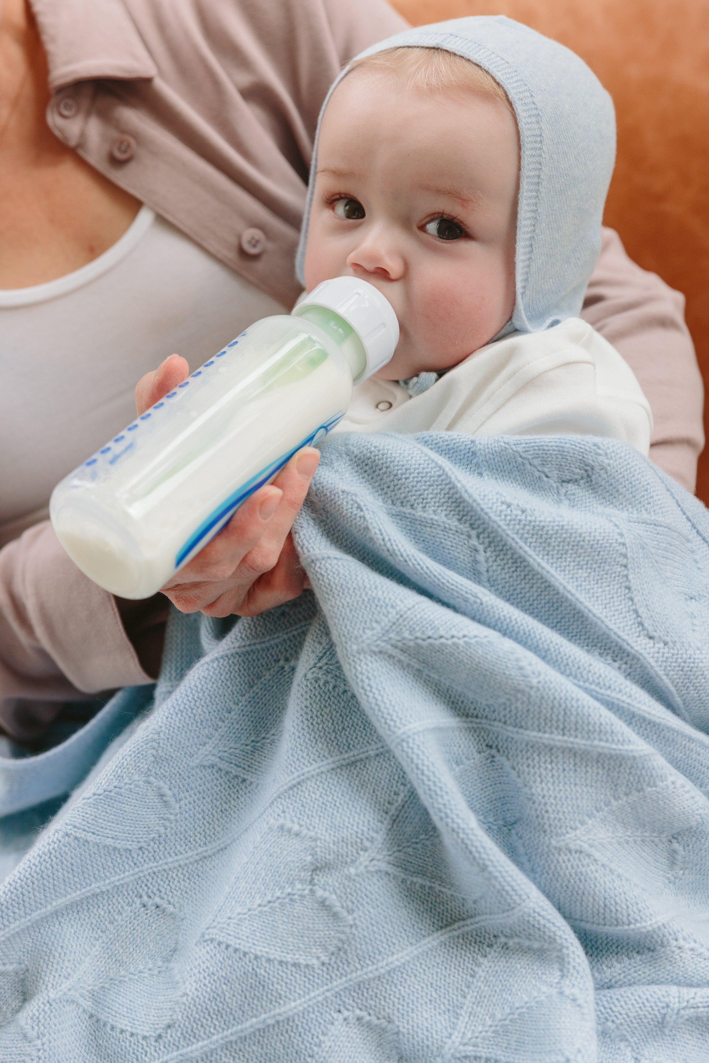 Little Love Cashmere Cloud Baby Blanket Gift Set - Hydrangea Blue – organic cashmere baby blanket, GOTS certified, luxury newborn boy gift, gentle on sensitive skin, safe for eczema