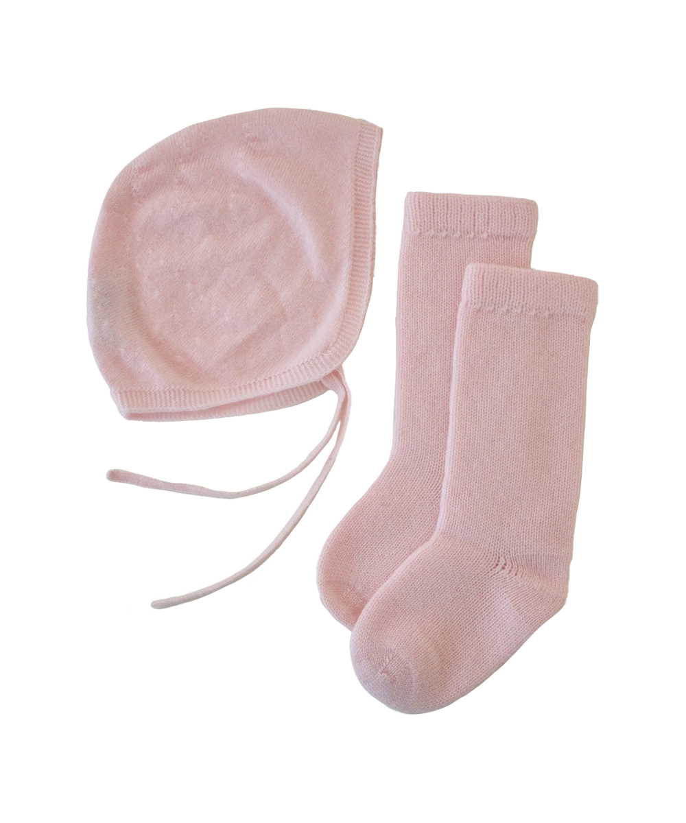 Cashmere Cloud Baby Bonnet + Socks Gift Set - Peony – soft baby accessory, gentle on sensitive skin, safe for eczema, luxury baby girl gift