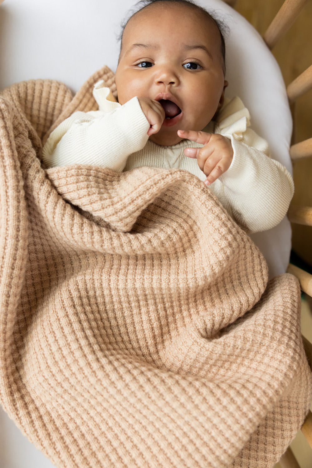 The Popcorn Blanket - Henna – Popcorn heirloom merino baby blanket, breathable, naturally plant-dyed, safe for eczema and sensitive skin, FSA/HSA eligible, luxury newborn gift