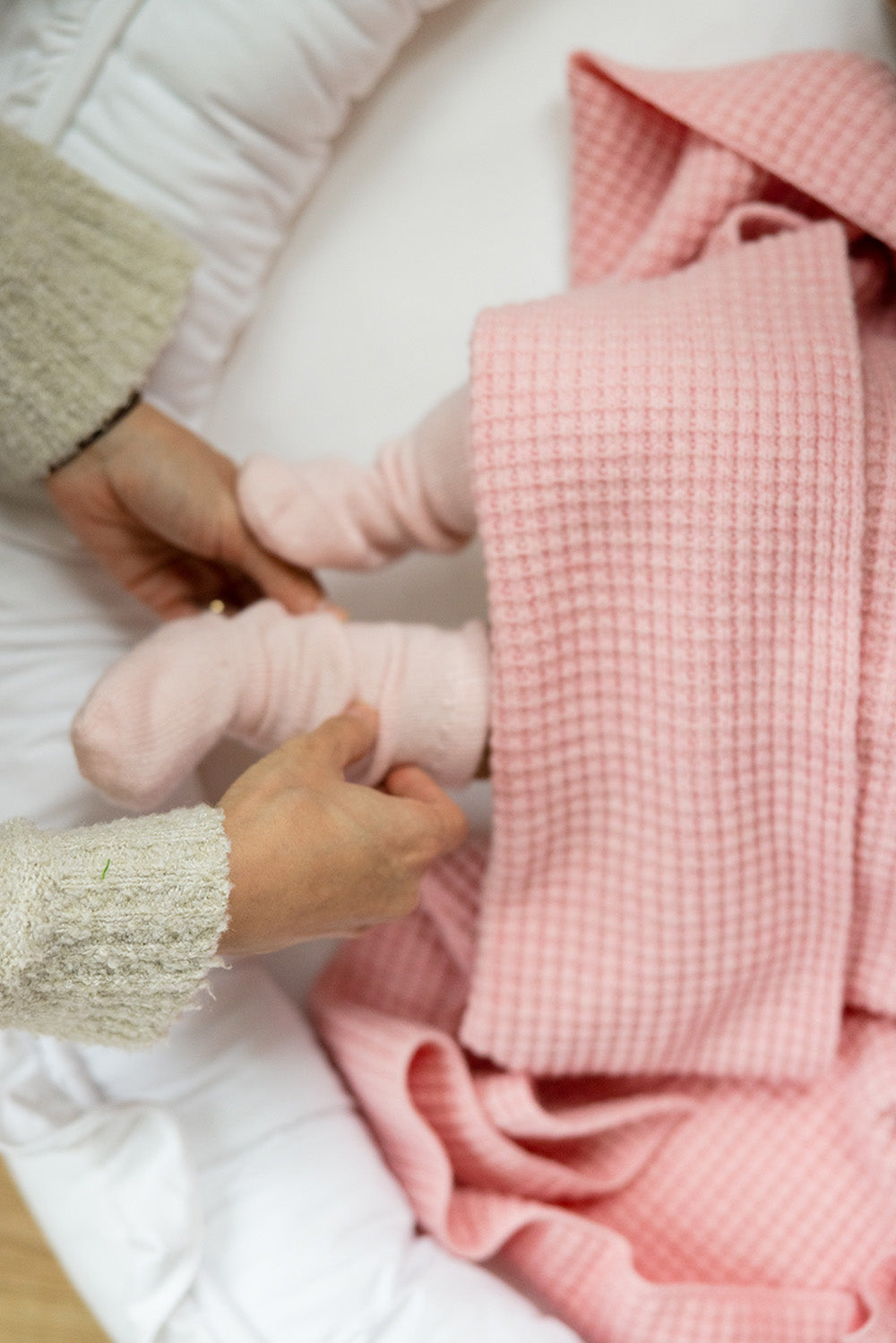 The Popcorn Blanket - Pink Quartz – Popcorn heirloom merino baby blanket, breathable, naturally plant-dyed, safe for eczema and sensitive skin, FSA/HSA eligible, luxury newborn gift