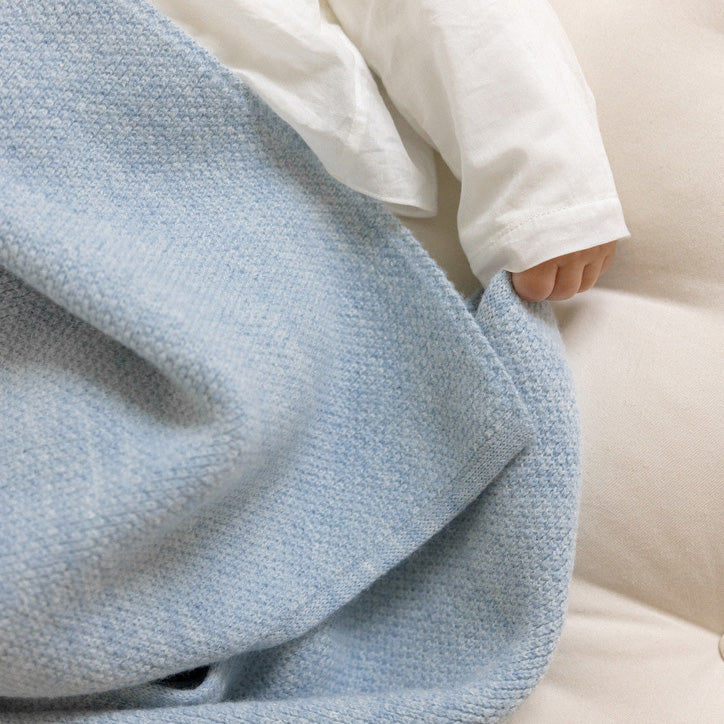 AU Baby sensitive skin soothing merino baby blanket in Sky Blue