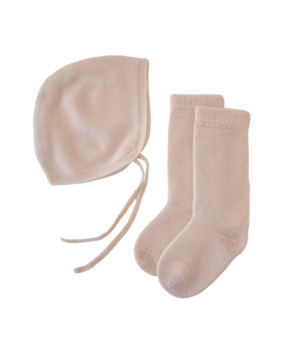 Baby Bonnet + Socks Gift Set - Butter Cream – soft baby accessory, gentle on sensitive skin, safe for eczema, luxury baby gift